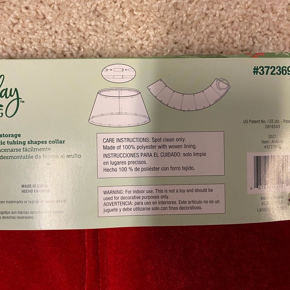 26in Fabric Christmas Tree Collar - Picture 3 of 3